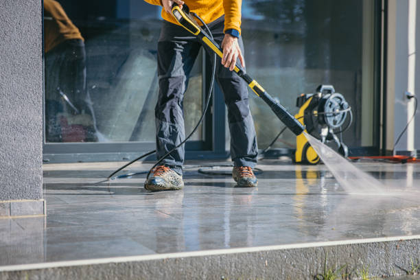 Best Pressure Washing Contractors  in Manson, IA