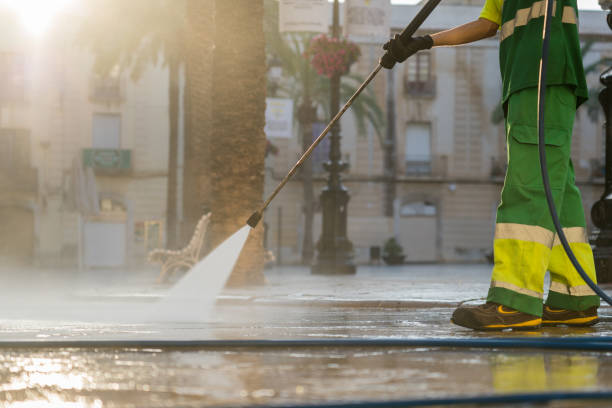 Best Commercial Building Pressure Washing  in Manson, IA